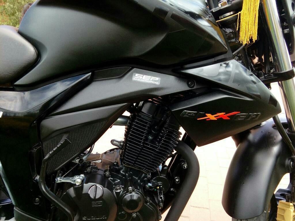 Suzuki Gixxer 2017. Permuta