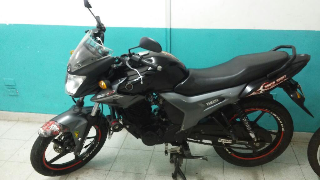 Hermosa Yamaha Sz16r Modelo 2014 Full