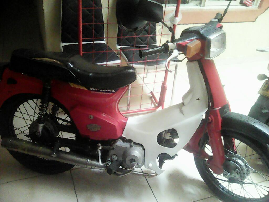 Vendo C90 con Seguro Vigente