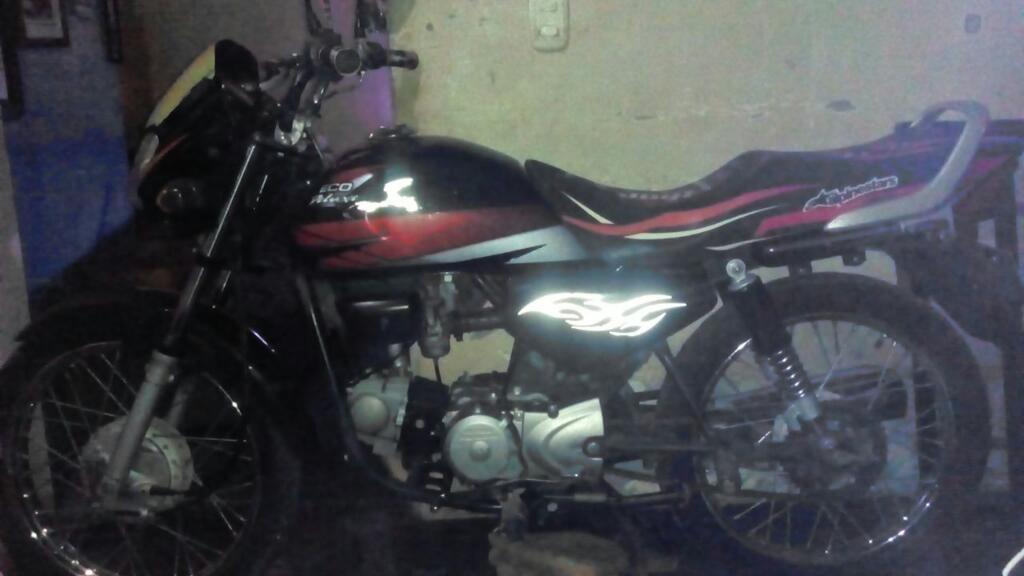 Vendo Moto Honda Eco de Lux