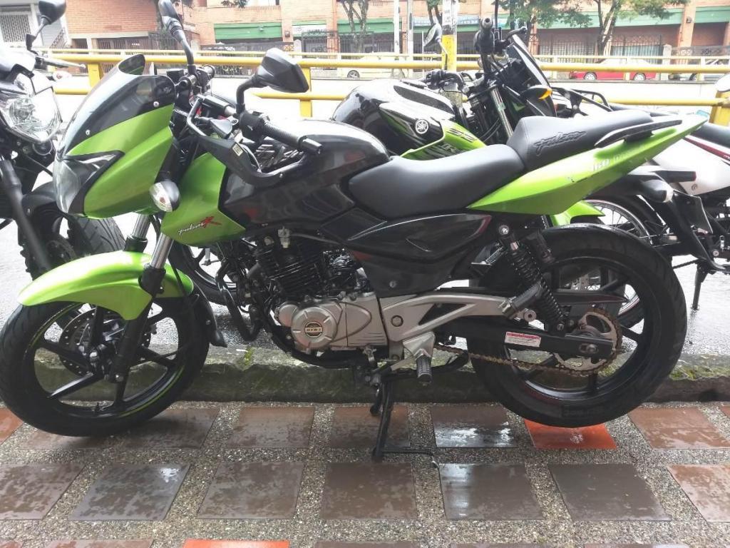 Pulsar 180 2014 R