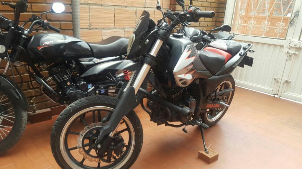 Vendo Akt 180 Modelo 2012