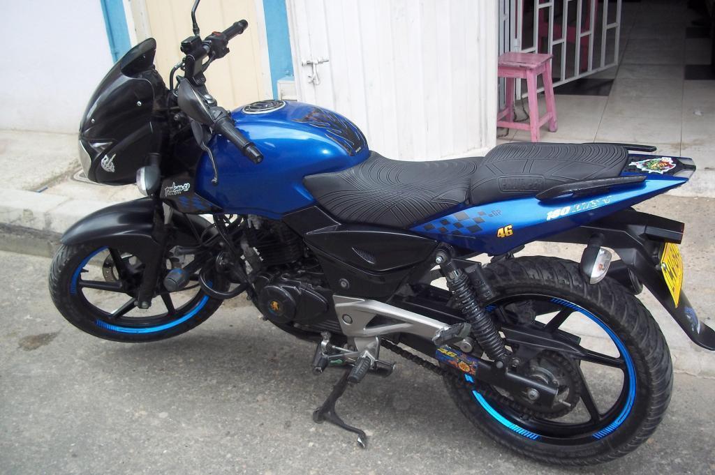 VENDO O PERMUTO MOTO PULSAR 180 MODELO 2012 PAPELES AL DIA PERFECTA