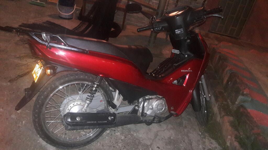 Moto Wave 110 . 2015