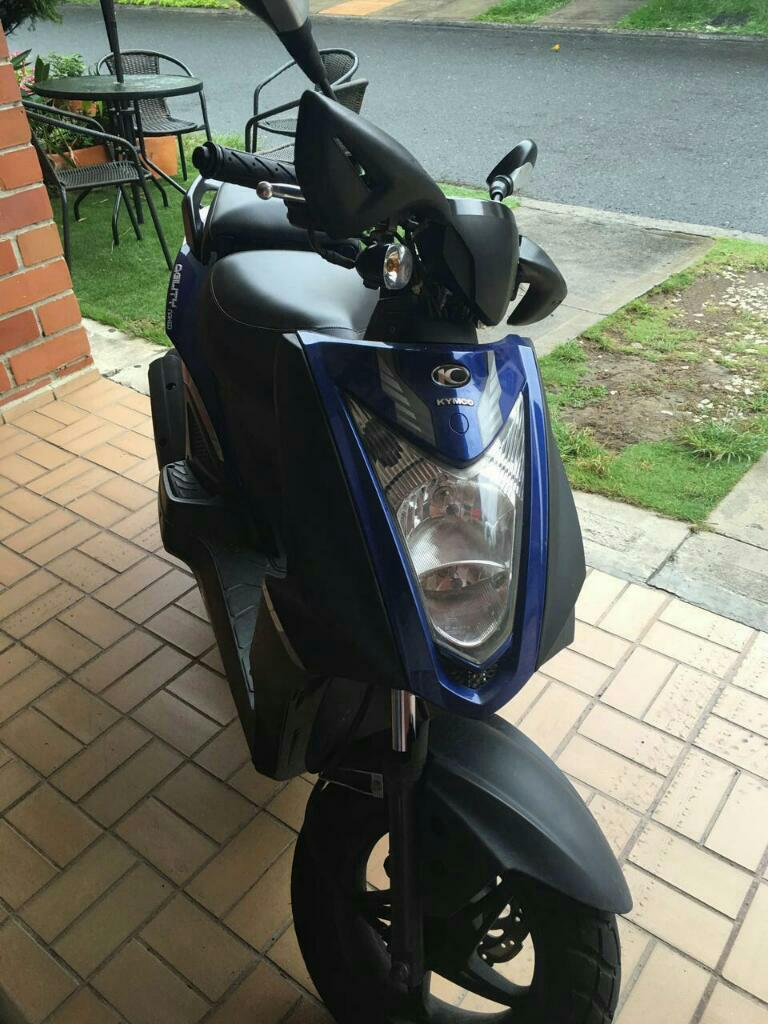 Se Vende Moto Como Nueva