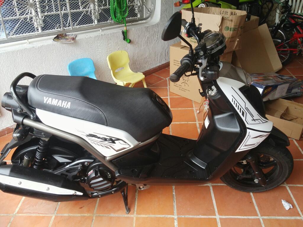 Vendo Moto Bwis 2017