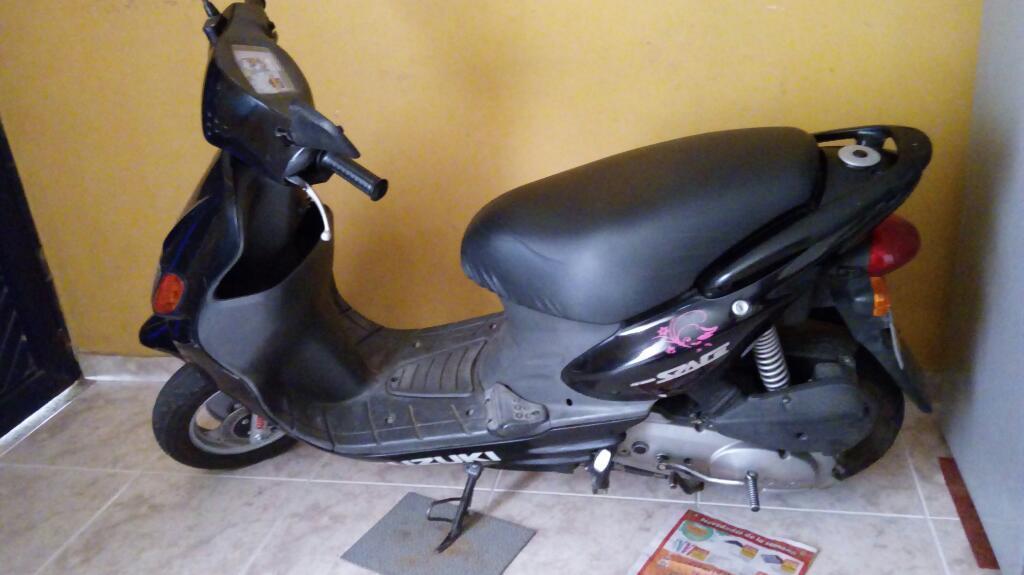 Vendo Moto Susuki Space