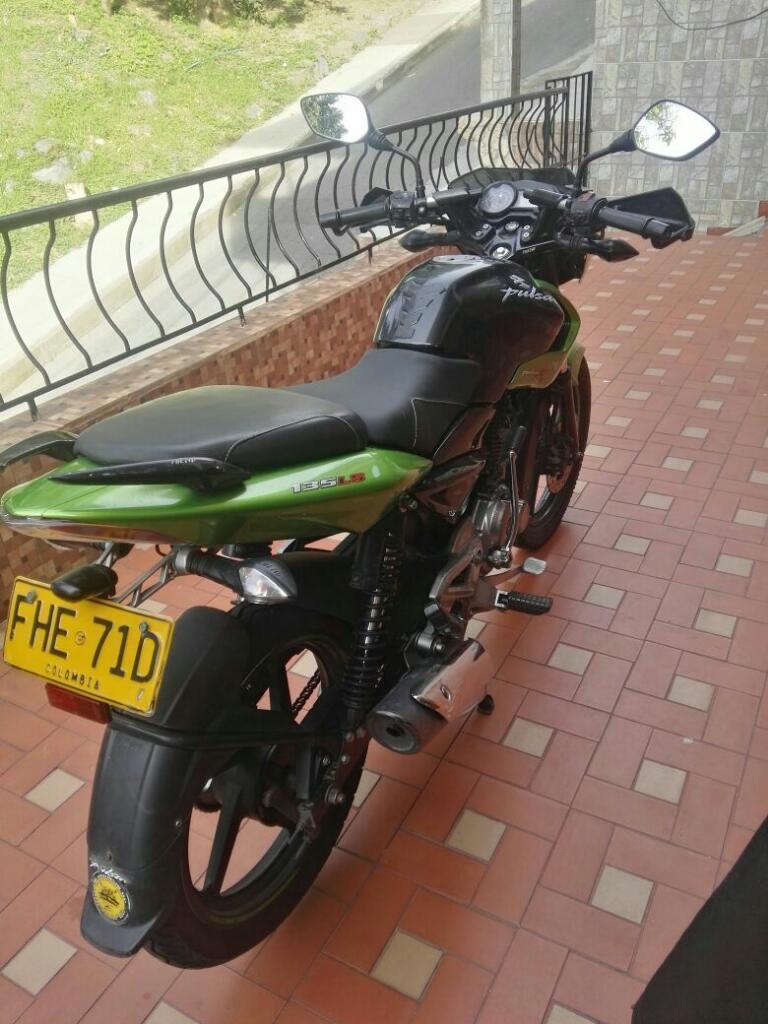 Moto Pulsar 2014