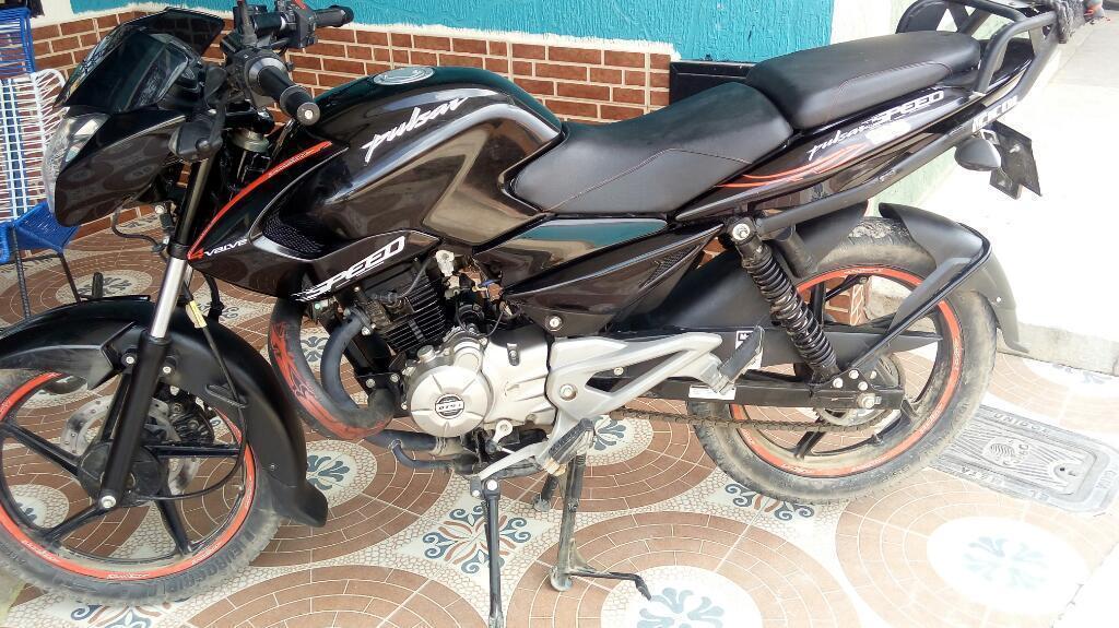 Vendo Moto Pulsar 135 Modelo 2017 K 2350