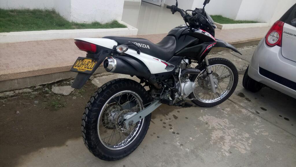 Vendo Xr 150 en Excelente Estado Todo Al Día