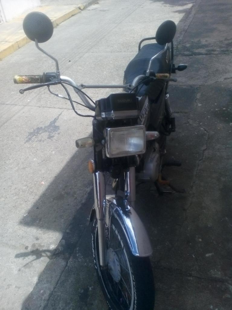 Vendo Moto Ax1002