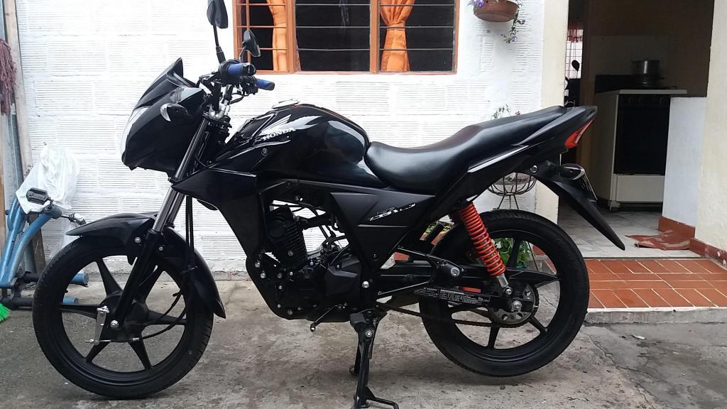 vendo o permuto por moto,honda cb110 modelo 2017,nuevecita,todo al dia