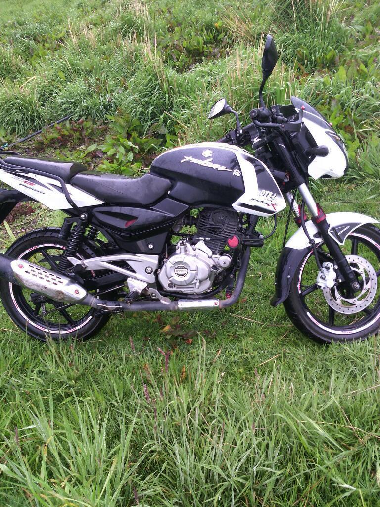 Se Vende Moto Pulsar 180 Modelo 2013