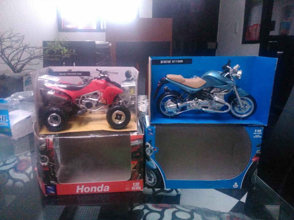 Vendo Moto Y Cuatrimato de Jugete Y Cole