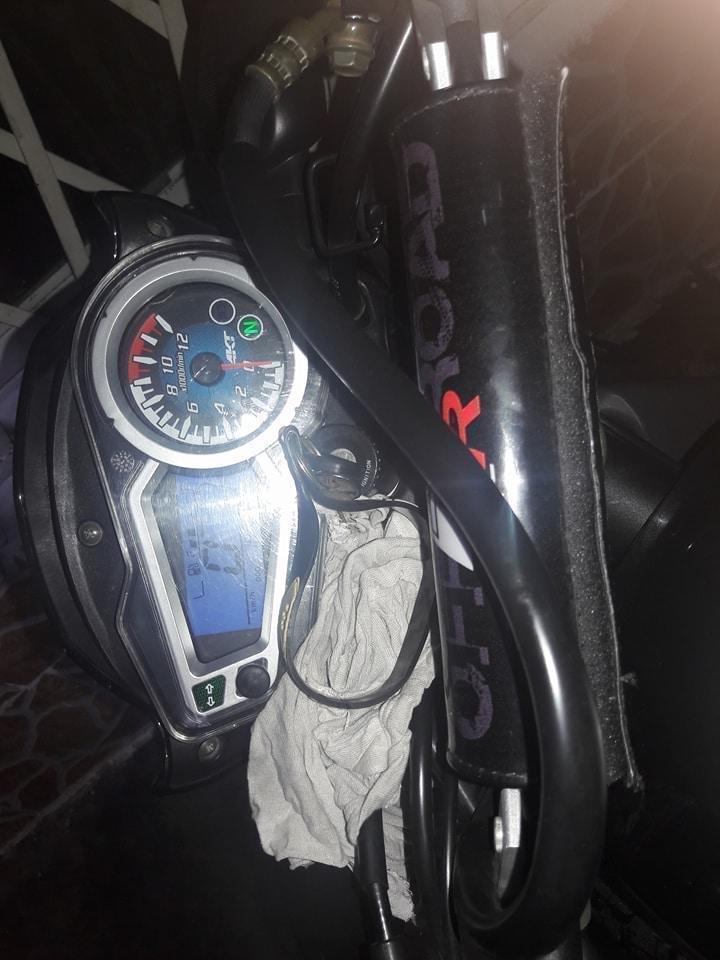 vendo akt tt180r casi nueva unica dueña