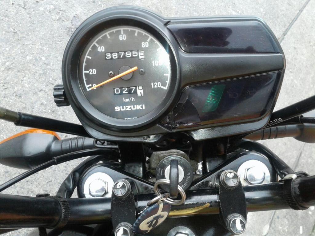 moto ax4 modelo m2013