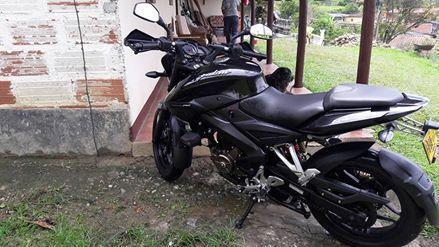 se vende pulsar ns 200