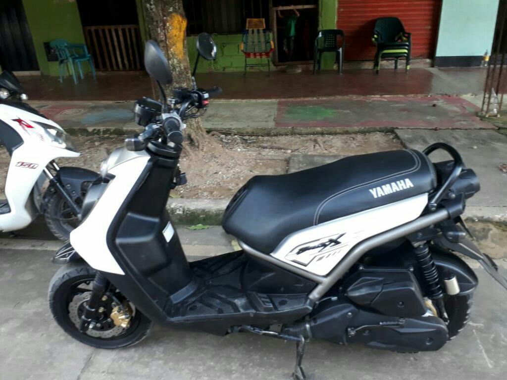 Vendo Moto en Buen Estado Unica Dueña