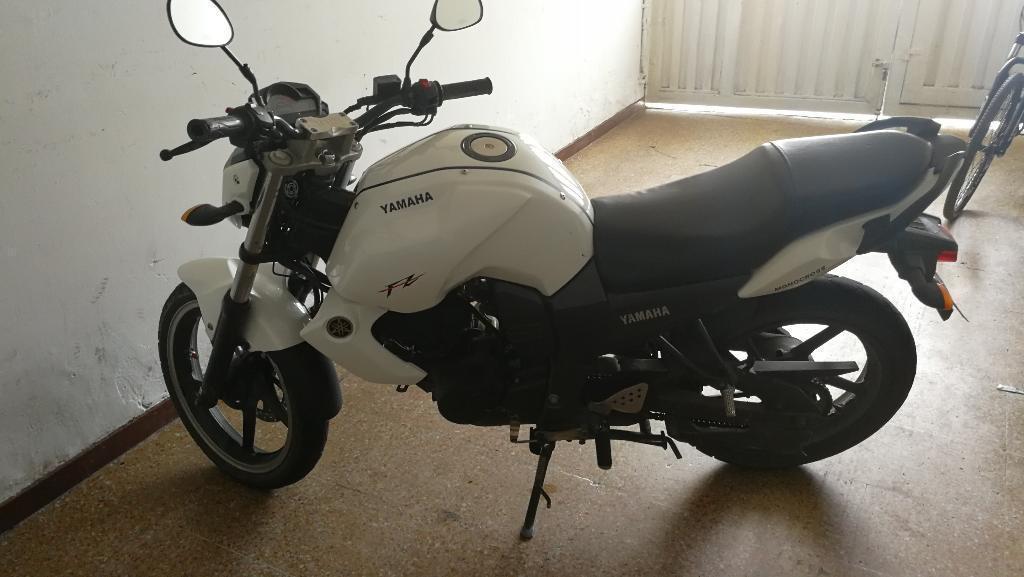 Fz 16 Modelo 2014