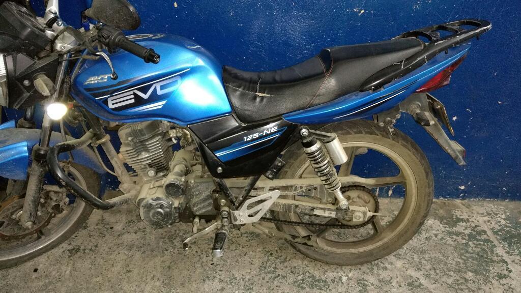 Vendo Akt Modelo 2014