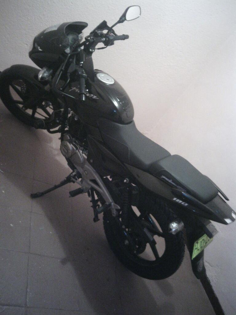 Vendo Pulsar 180 Pro