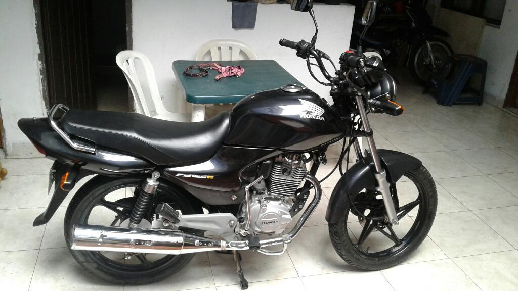 Vendo Moto Honda Cb 125e