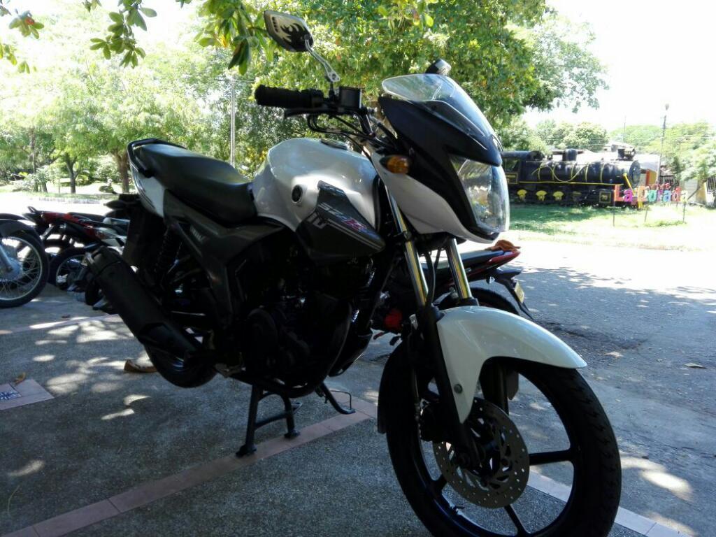 Sz-r Modelo 2015