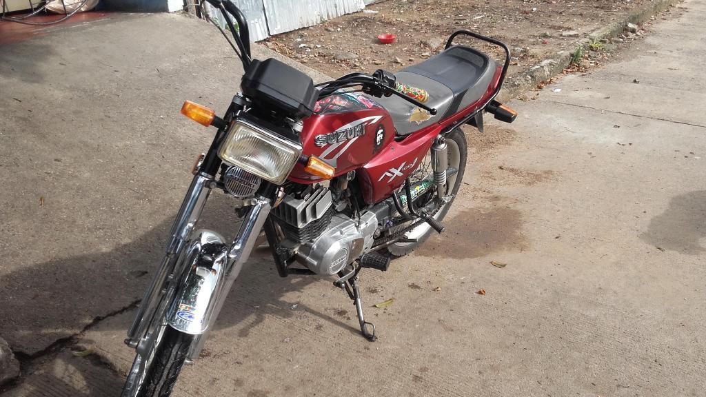 vendo hermosa ax100 modelo 2008
