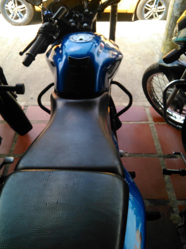 Pulsar 135 2013