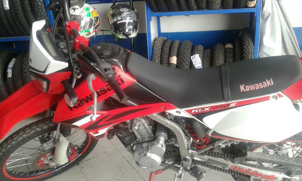 Hermosa Klx 250 Toda Original