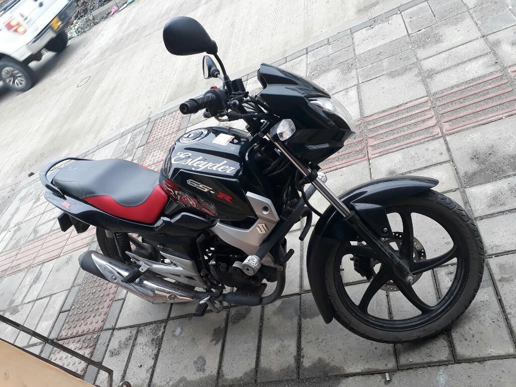 Hermosa Moto Suzuki Gs 150r Mod 2016