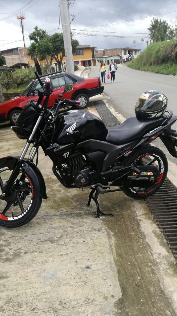 Vendo Moto Invicta 2015 Buen Estado