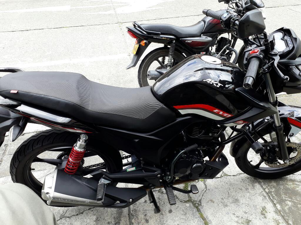 Vendo Moto Akt Evo 125