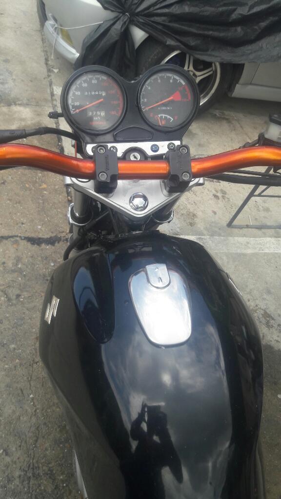 Vendo Gs125 Modelo 2011 Solo Targeta Buena de Motor