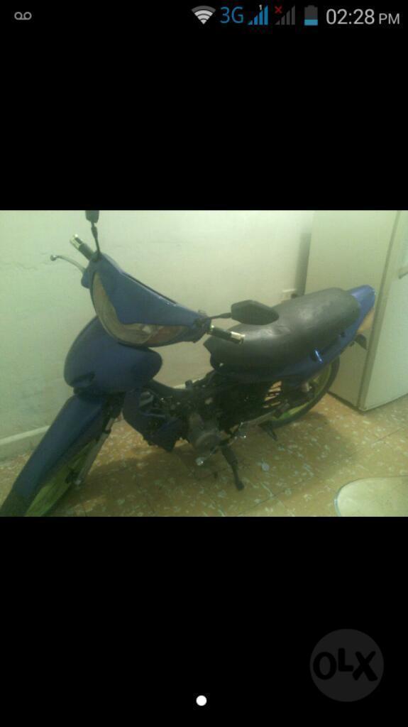 Vendo Moto Jiailin con Papeles hasta Agosto sin Multasla Doy Barata