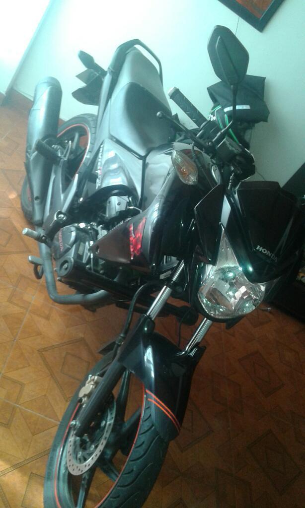 Moto Honda 150 Invita