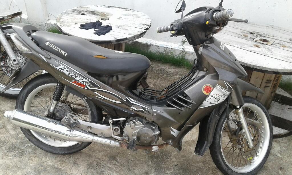 Se Vende Moto Susuki 2006 sin Soat Ni Tn