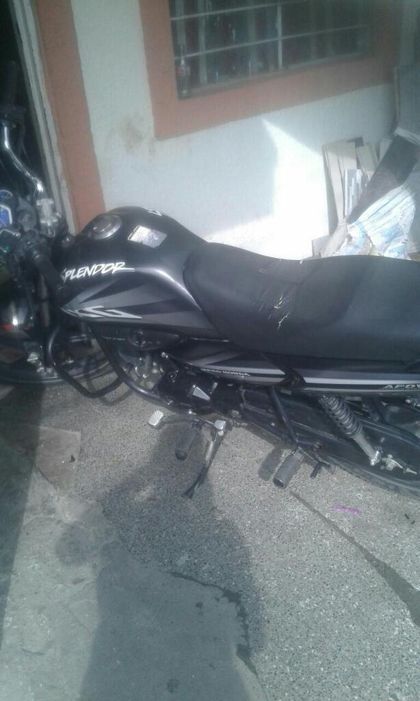 Vendo Moto Splendor Unico Dueño