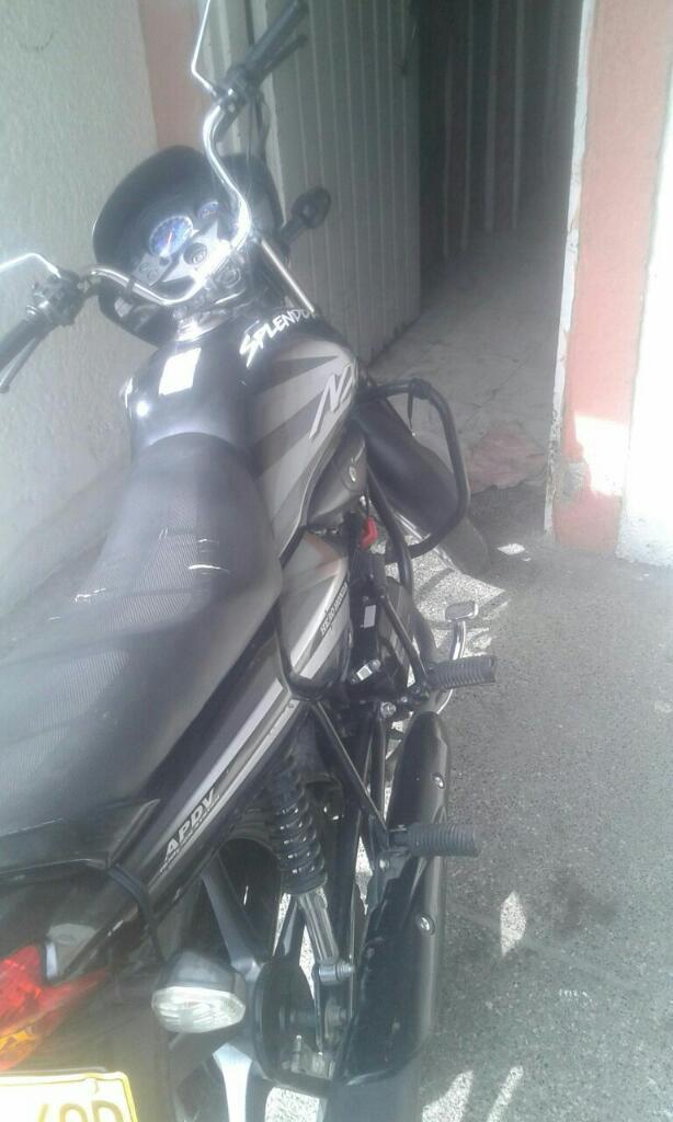 Vendo Moto Splendor Unico Dueño