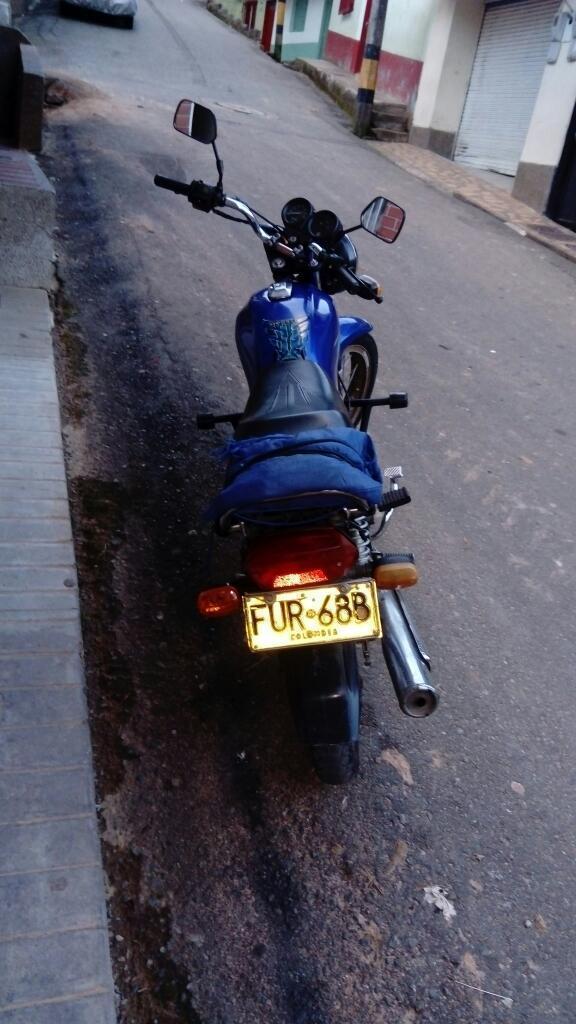 Vendo Libero Papeles Al Día Excelente