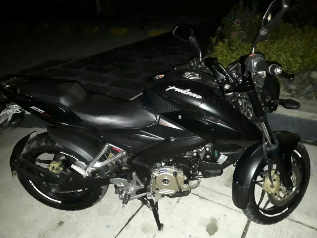 Moto Ns 200