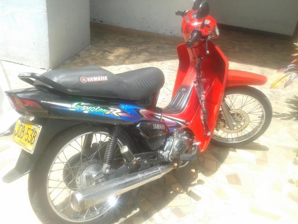 Vendo Moto Yamaha Cripton 2008