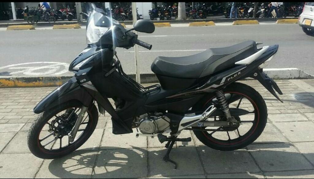 Vendo Moto Flex 125 Modelo 2017