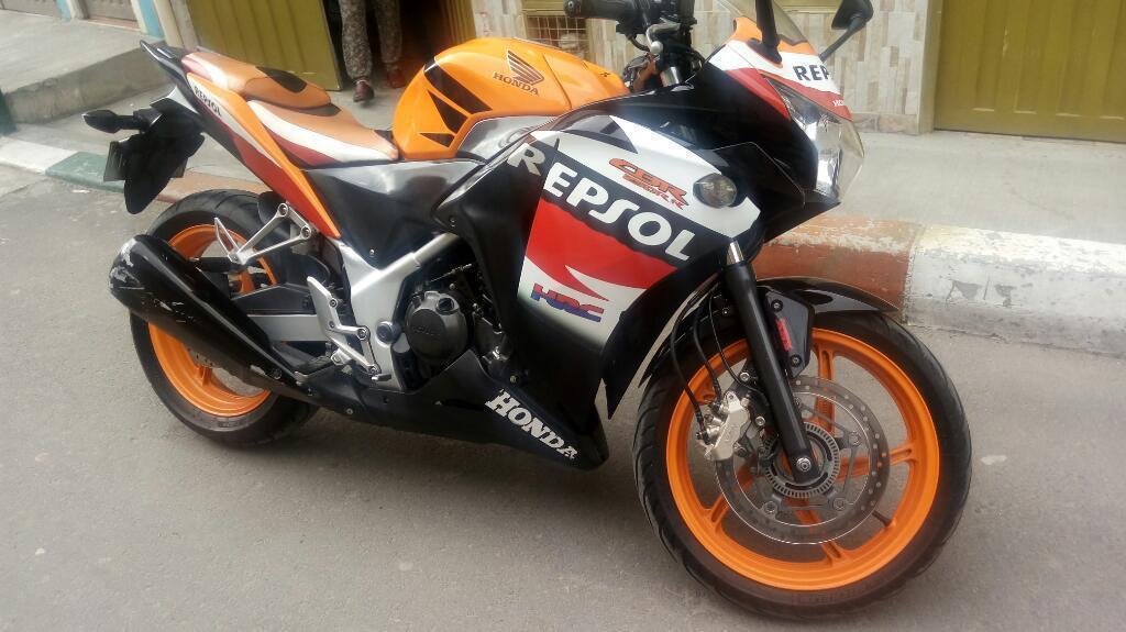 Moto Honda Cbr 250 Repsol