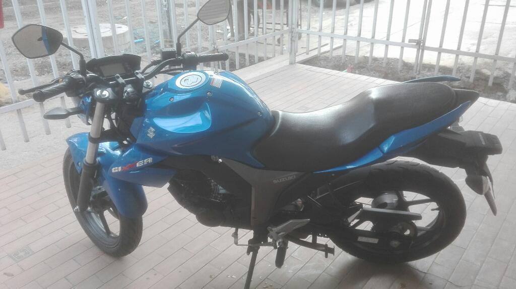 Vendo Moto Suzuki