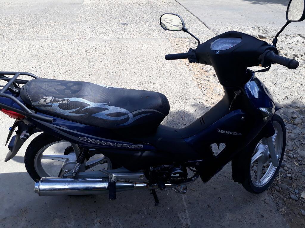 Barata Honda C100 2012