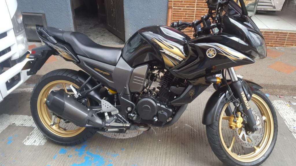 Fz Fazer Casi Nueva