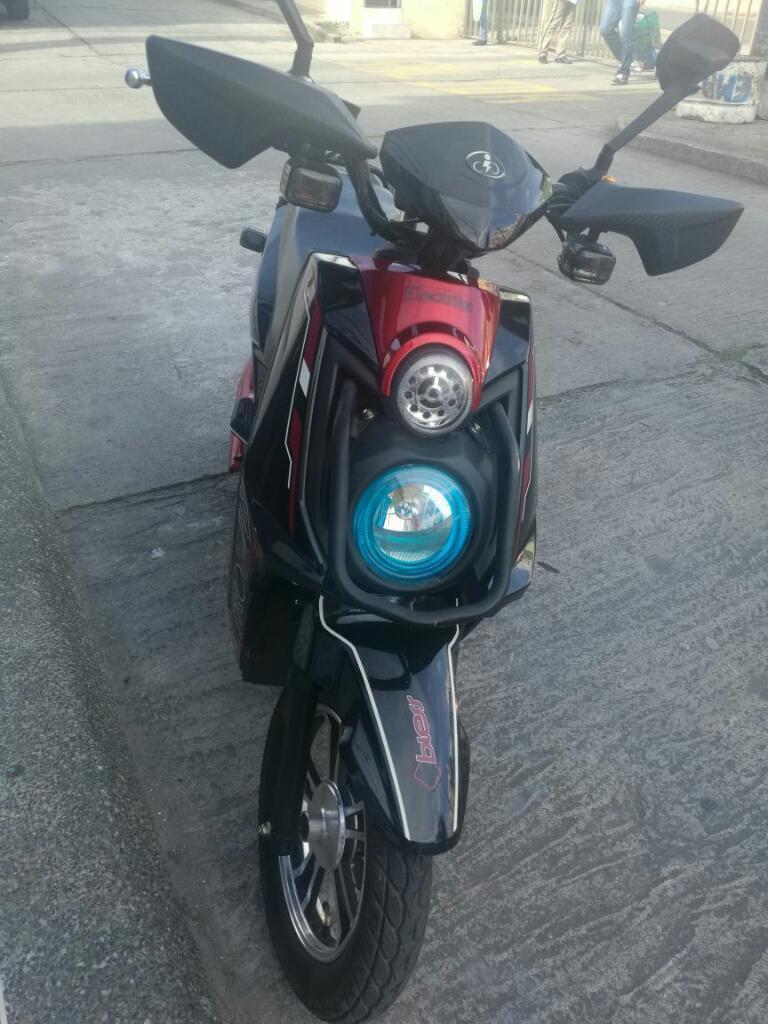 Hermosa Moto Eléctrica