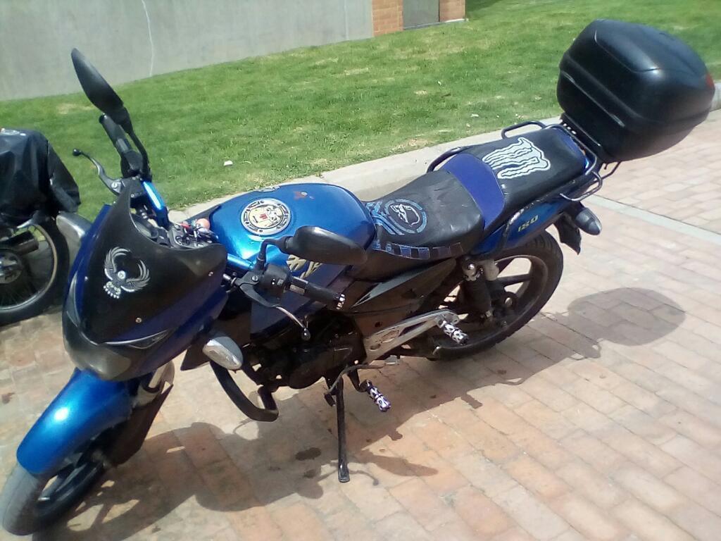 Vendo Pulsar Black 180