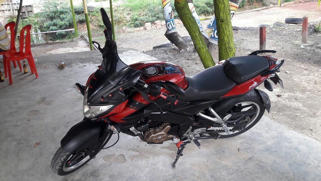 Pulsar Ns 200